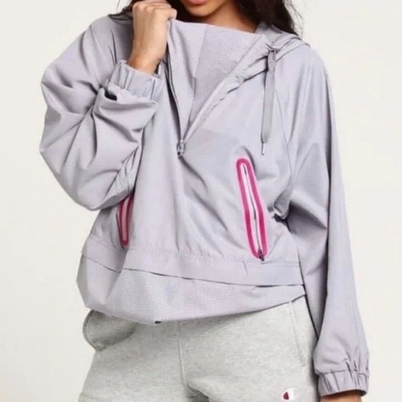 Ivy Park Perforated Hooded Pull Over with Banded Hem in Purple & Pink Sz Medium - Picture 6 of 14